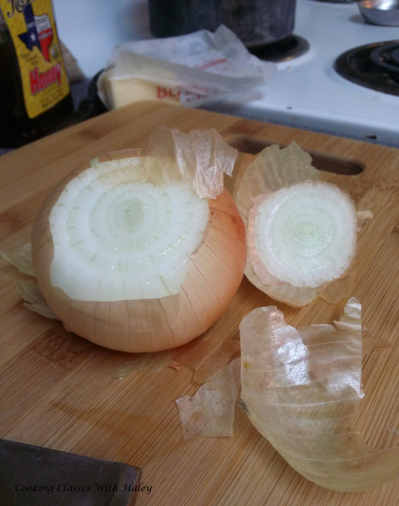 how-to-cut-onion-step1