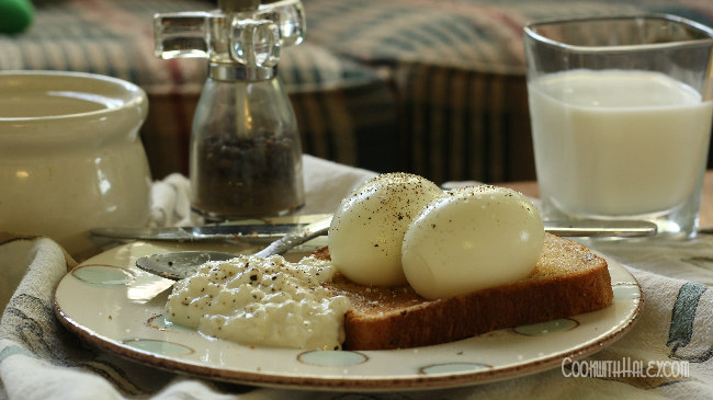 soft boiled eggs with toast and cottage cheese